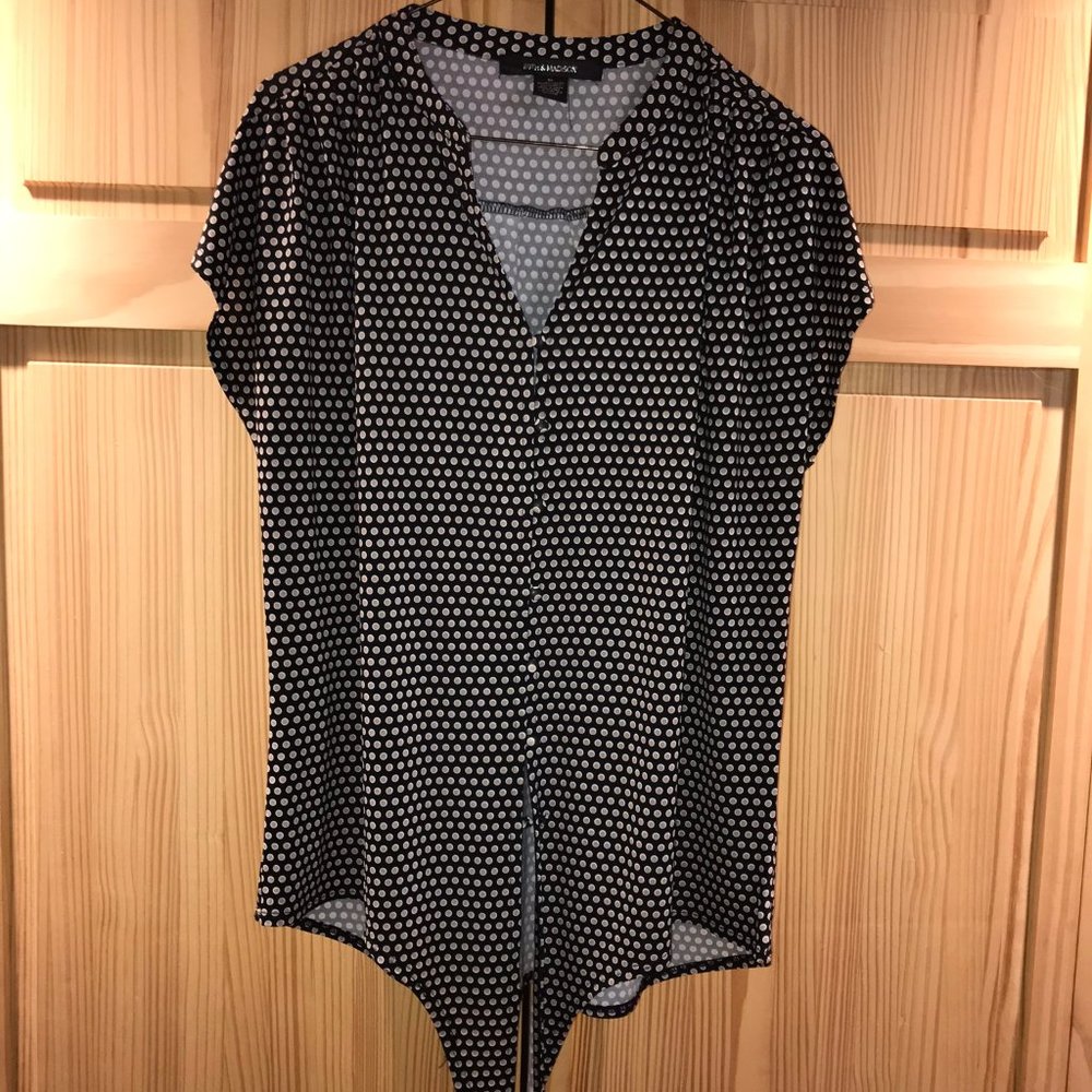 89th & Madison shirt XL